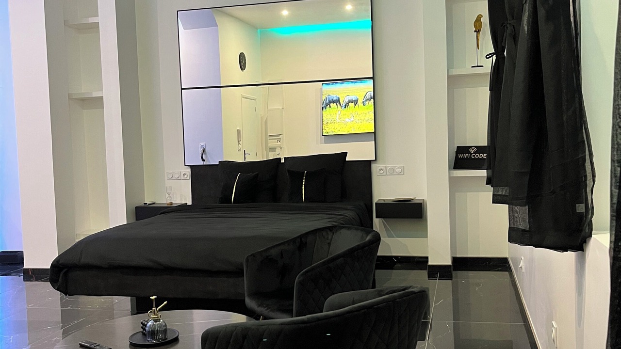 Photo of Bedroom in Quartier Vieux Marche-Cathedrale