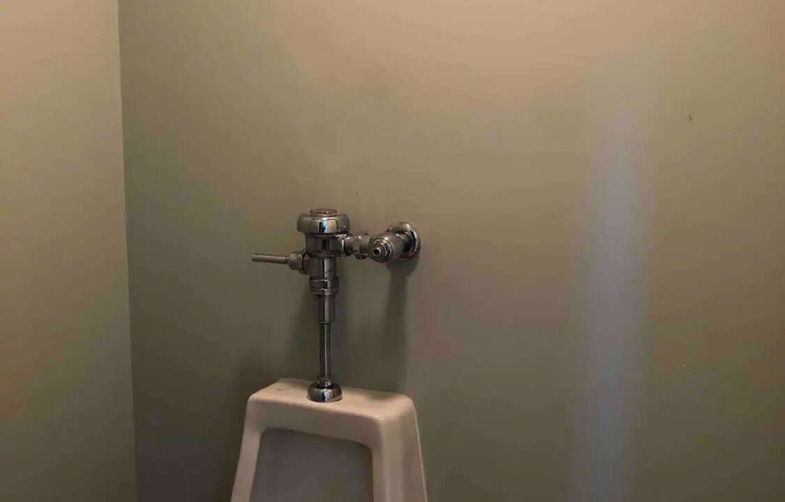Photo of Bathroom in Oglesby