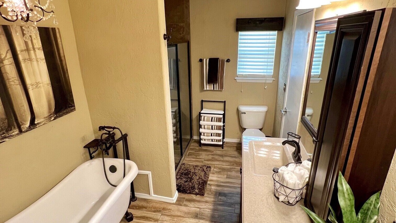 Photo of Bathroom in Woodward