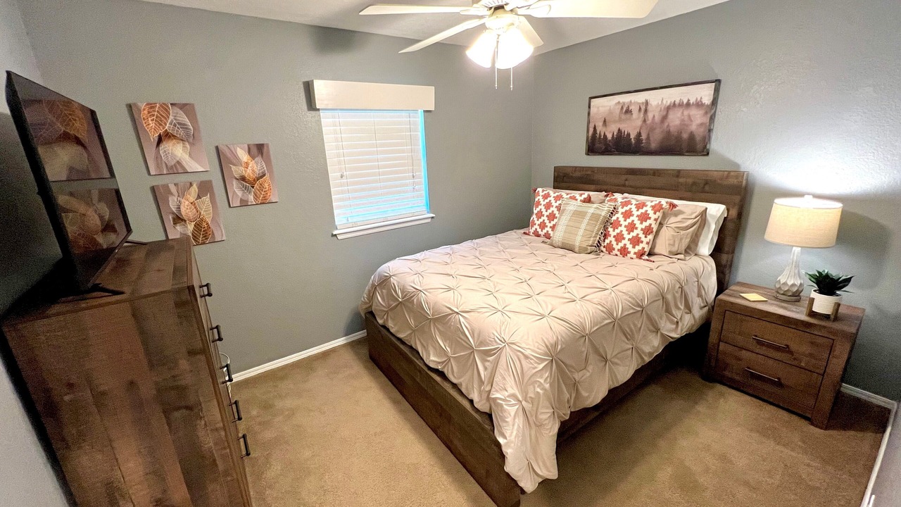 Photo of Bedroom in Woodward
