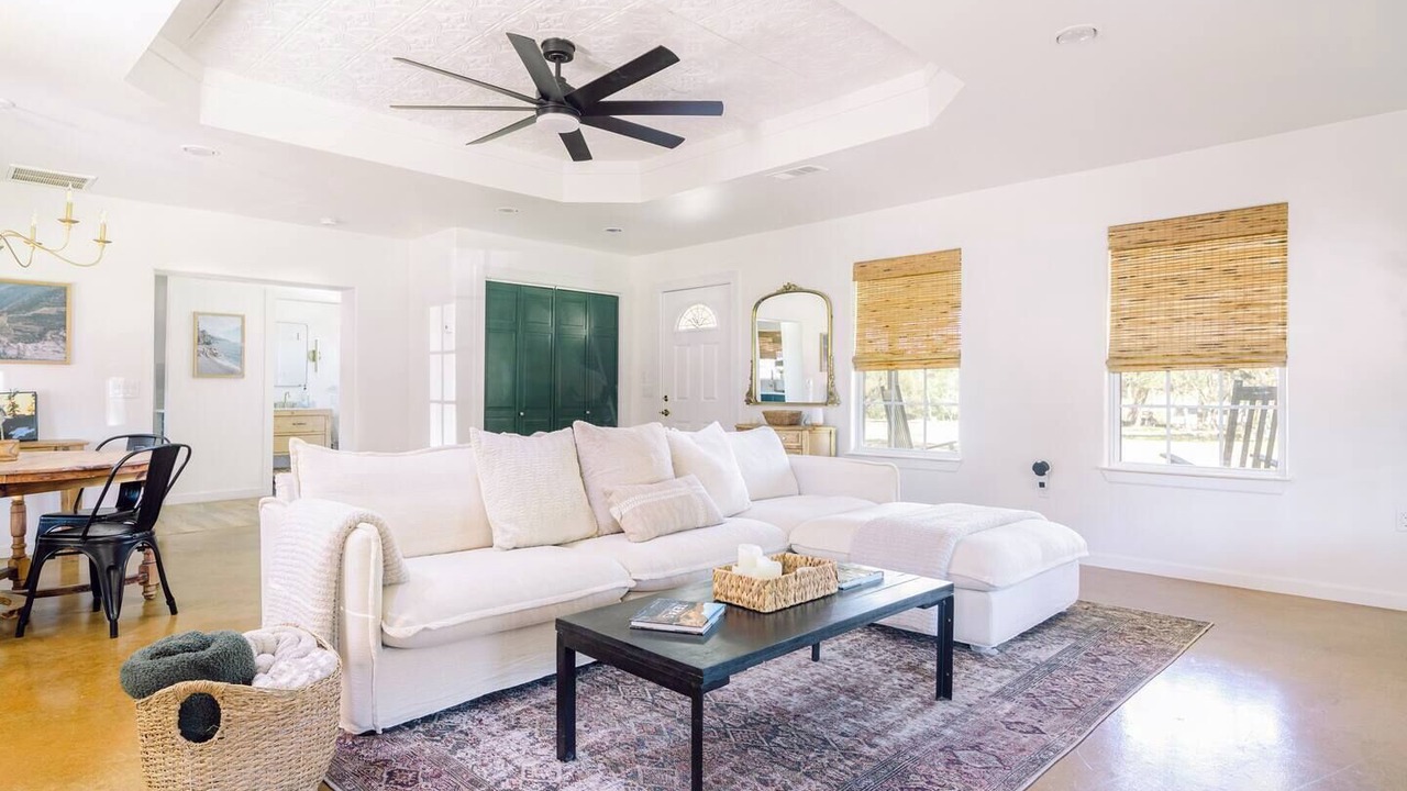 Photo of Livingroom in Austin