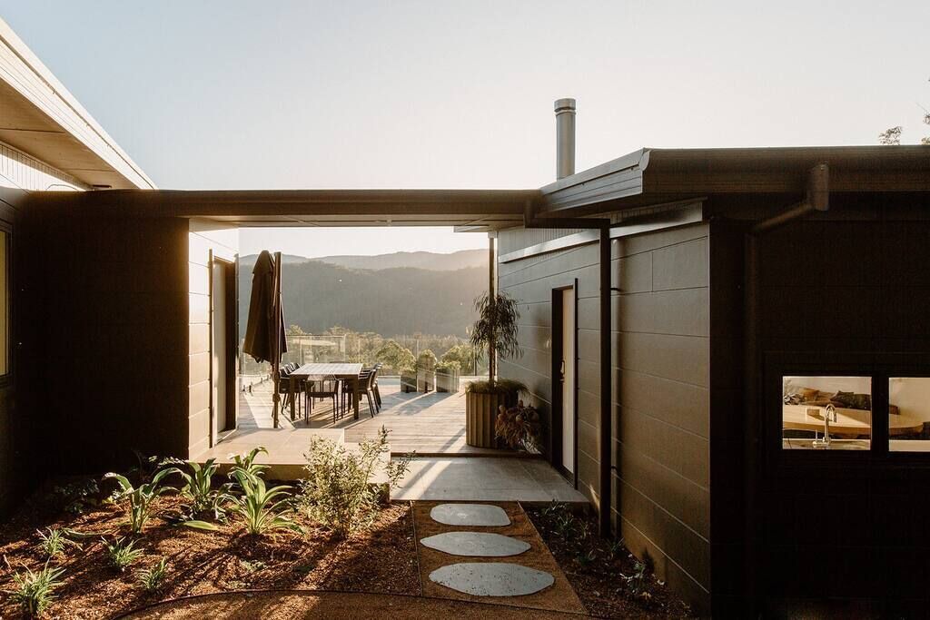 Photo of Others in Barrengarry