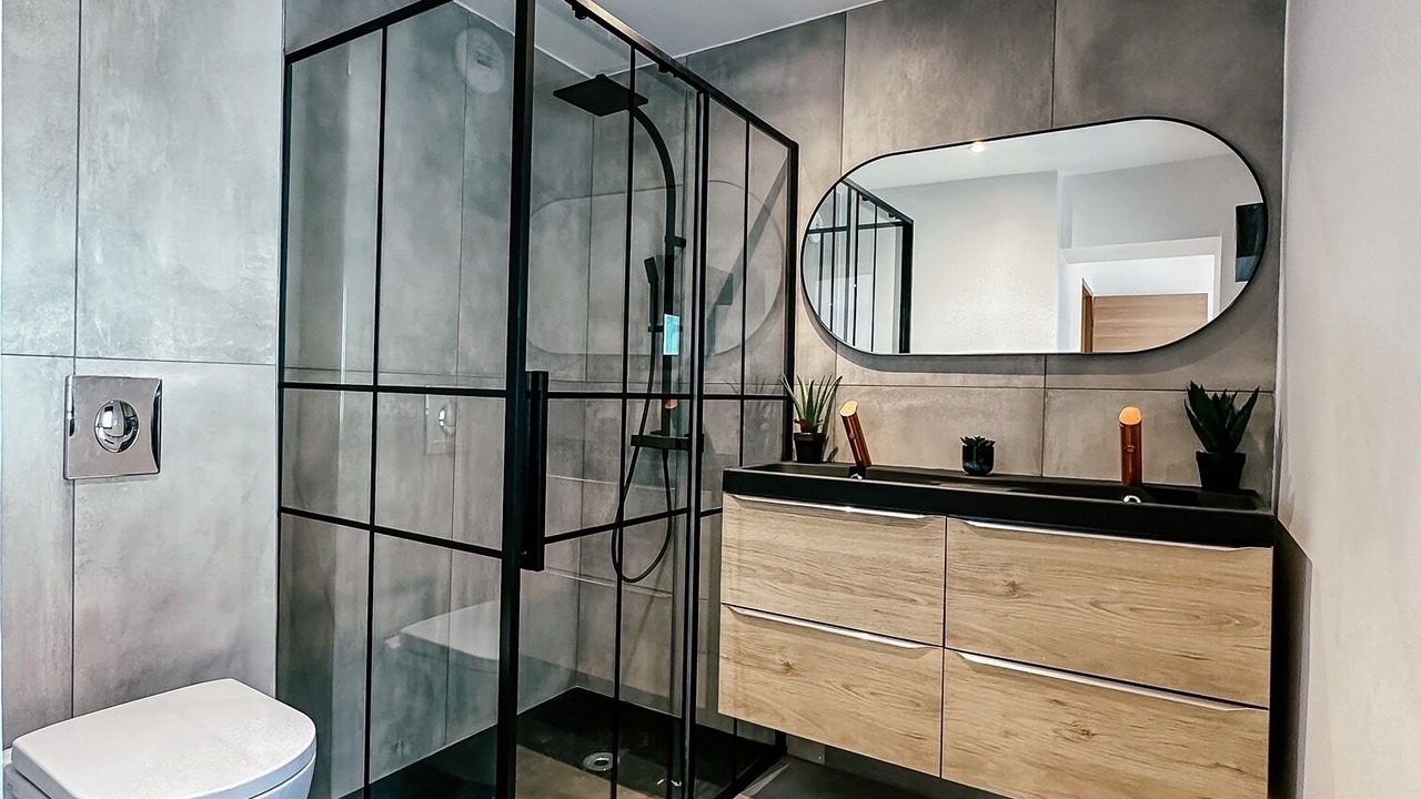 Photo of Bathroom in Villeneuve-sous-Dammartin