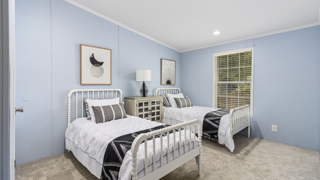 Photo of Bedroom in Coffee City