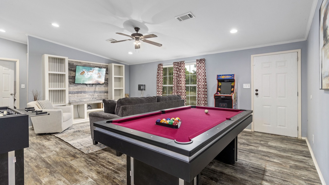 Photo of Bedroom in Coffee City
