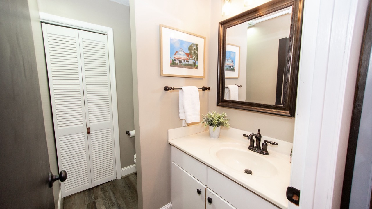 Photo of Bedroom in Beech Mountain
