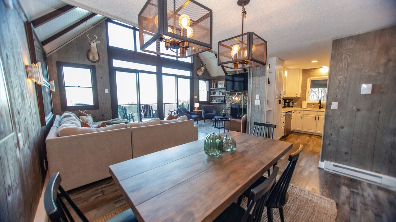 Photo of Livingroom in Beech Mountain