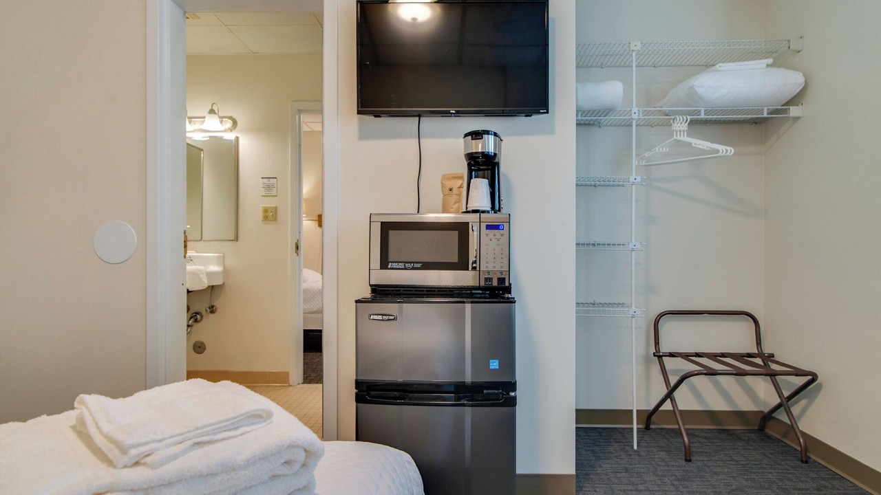 Photo of Bedroom in Music Row