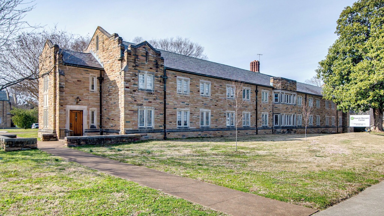 Photo of Outdoor in Music Row