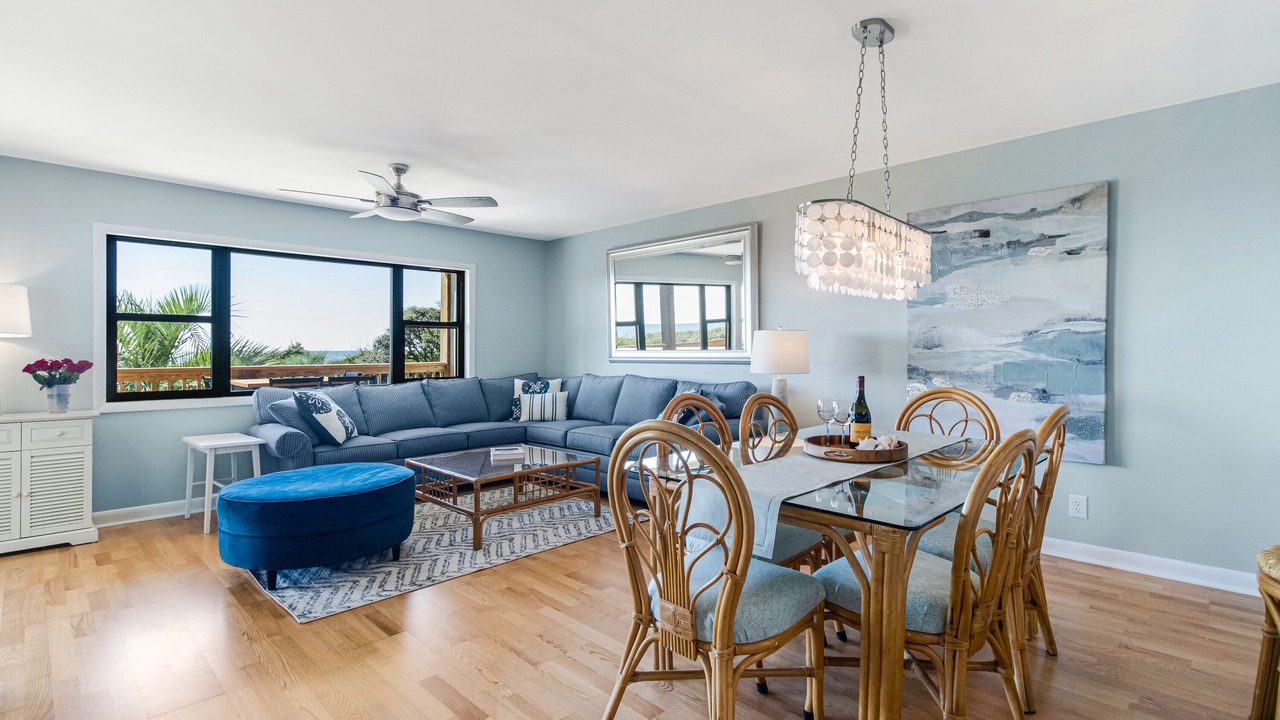 Photo of Livingroom in Caswell Beach