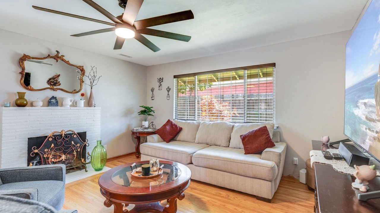 Photo of Livingroom in Rancho Cordova