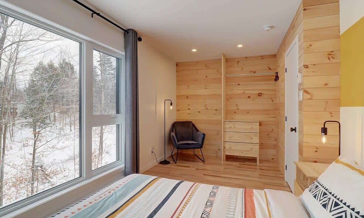 Photo of Bedroom in Saint-Etienne-De-Bolto