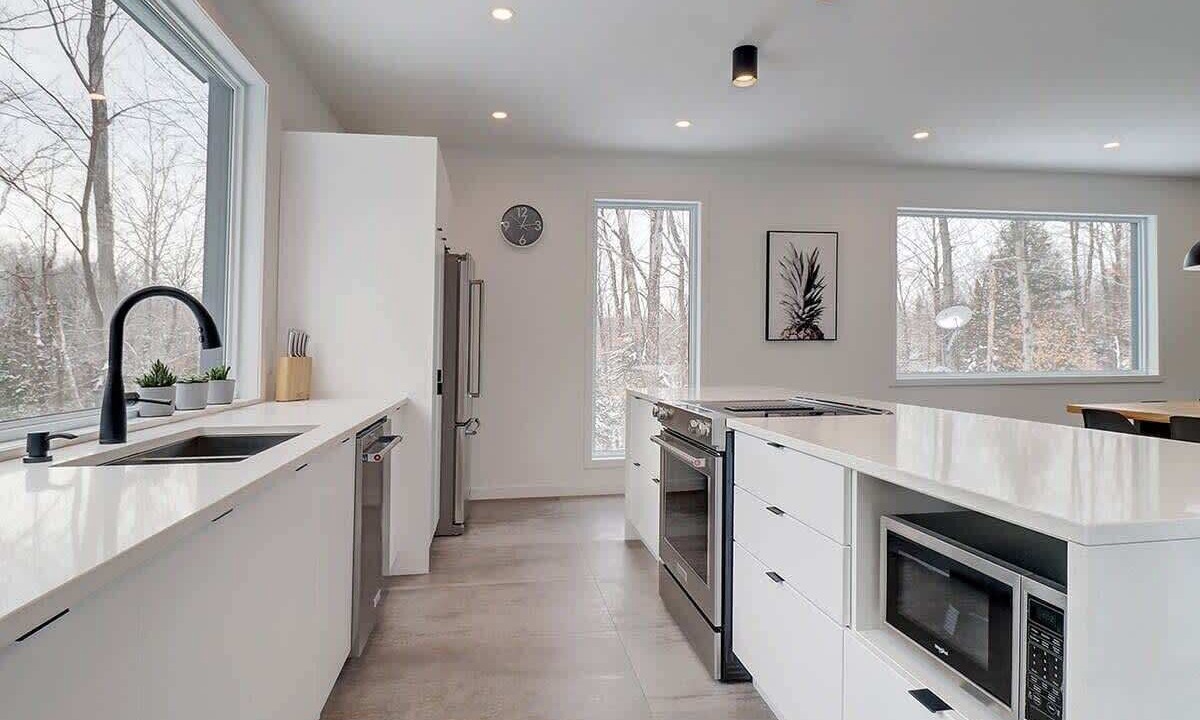 Photo of Kitchen in Saint-Etienne-De-Bolto
