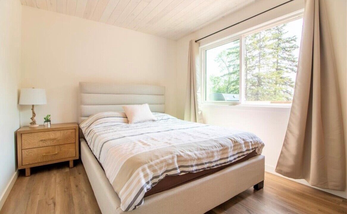 Photo of Bedroom in Gimli