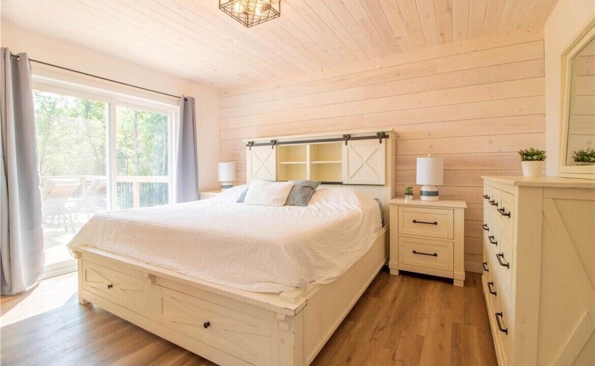 Photo of Bedroom in Gimli