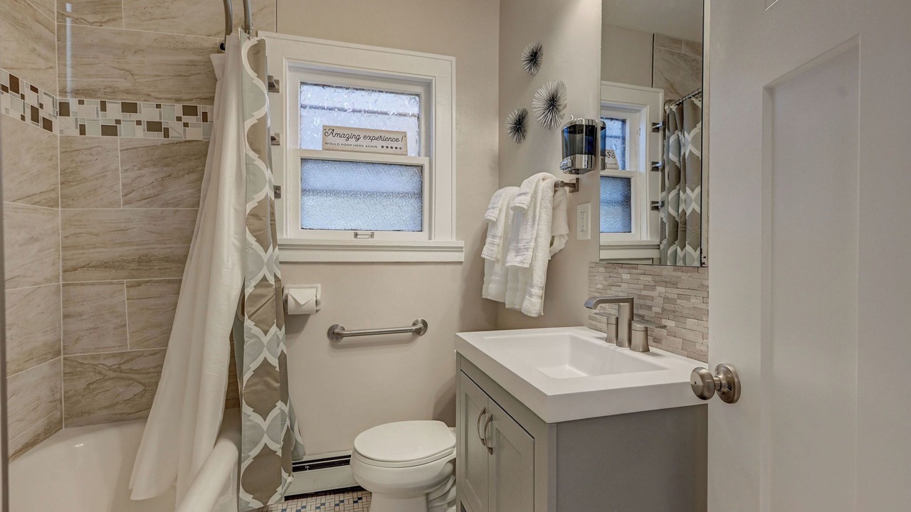 Photo of Others in Bay View