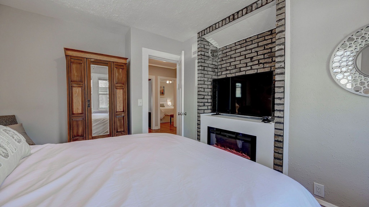 Photo of Livingroom in Bay View