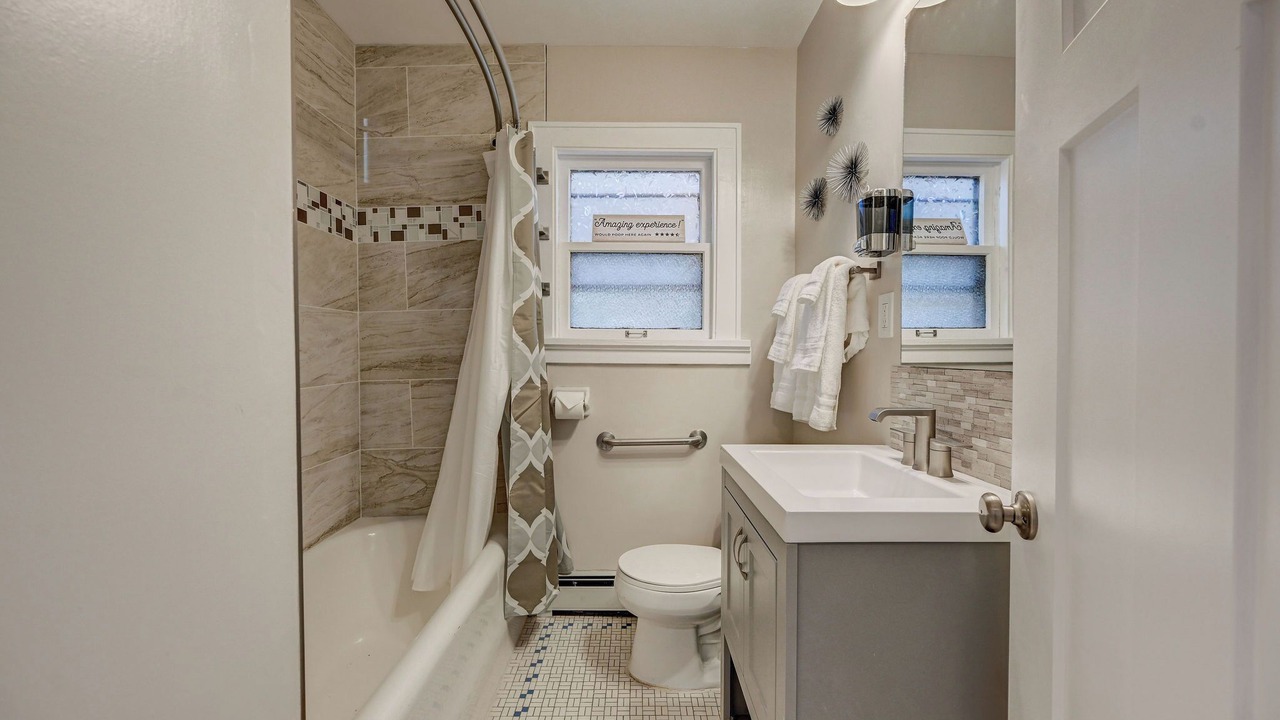 Photo of Others in Bay View