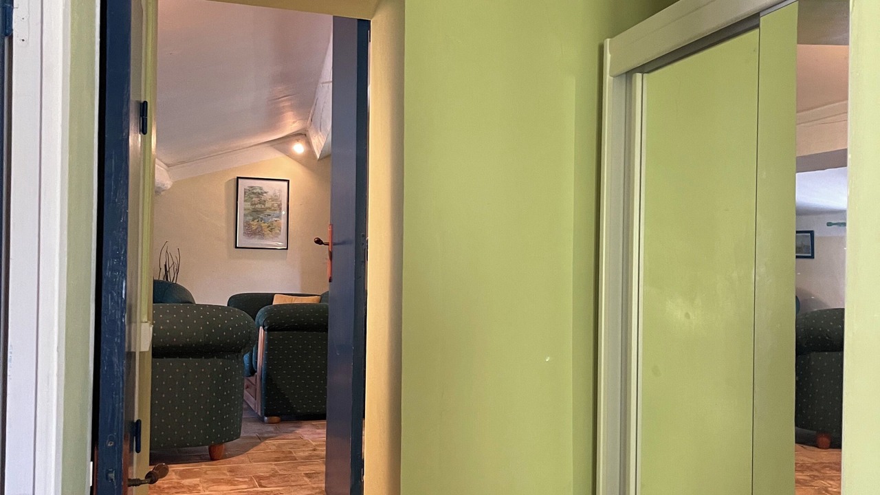 Photo of Others in Moux