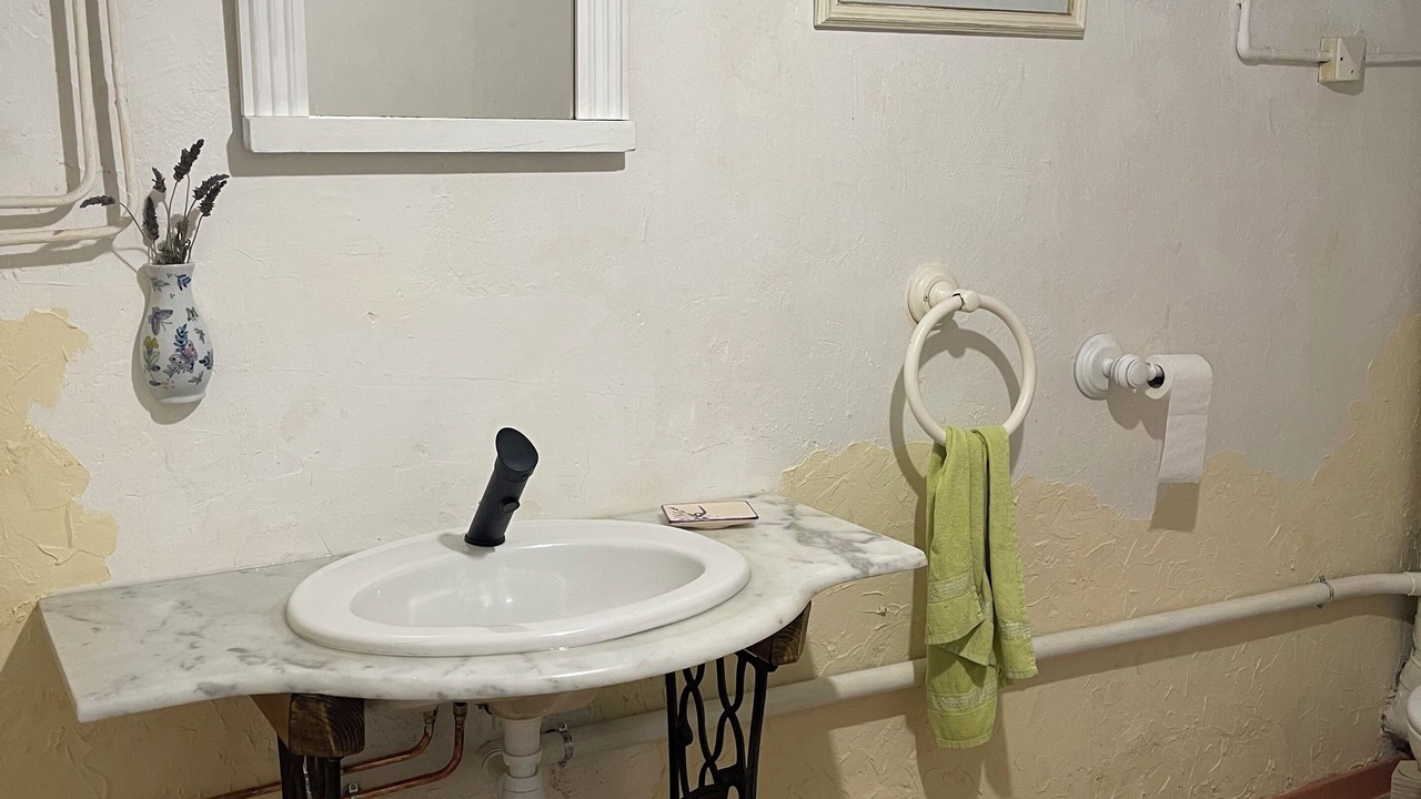 Photo of Bathroom in Moux