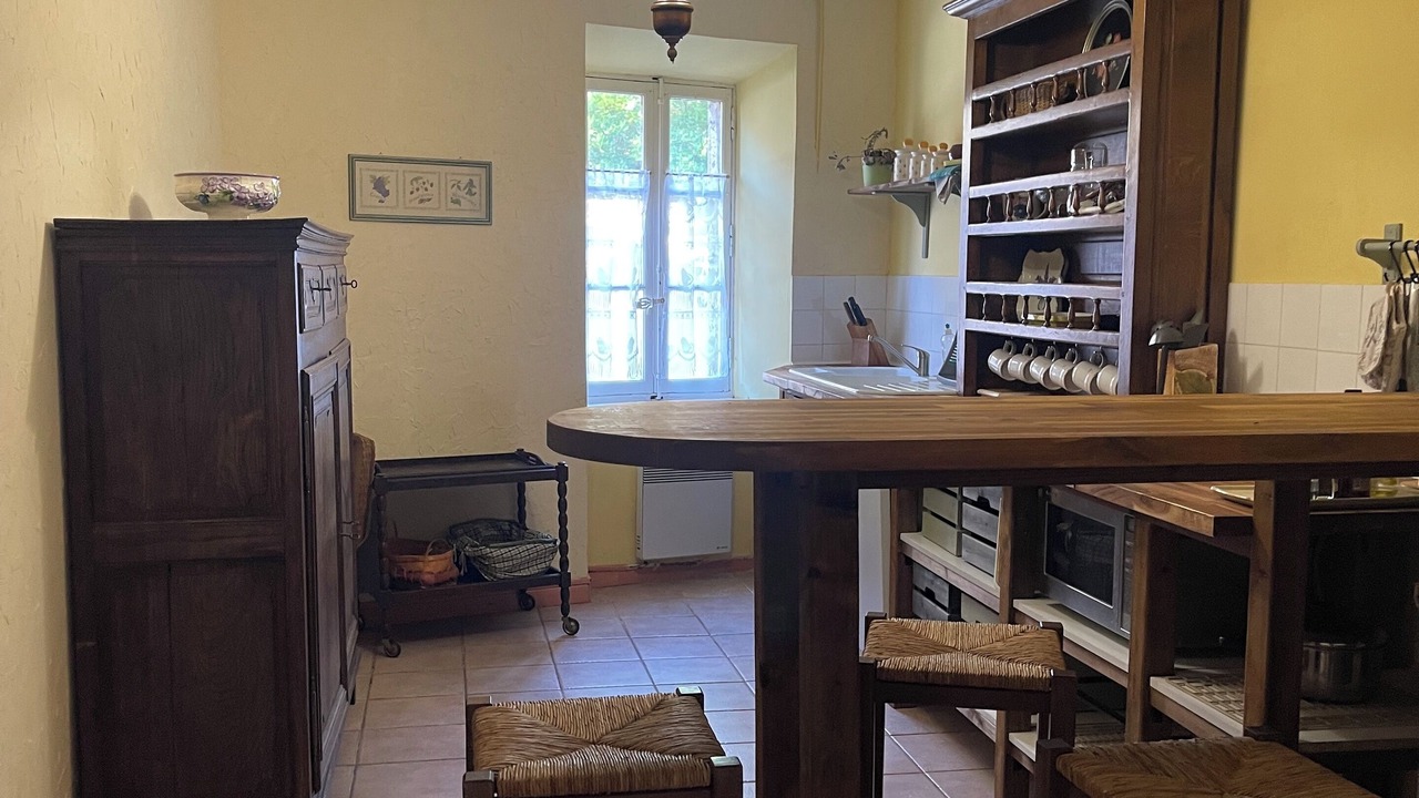 Photo of Others in Moux