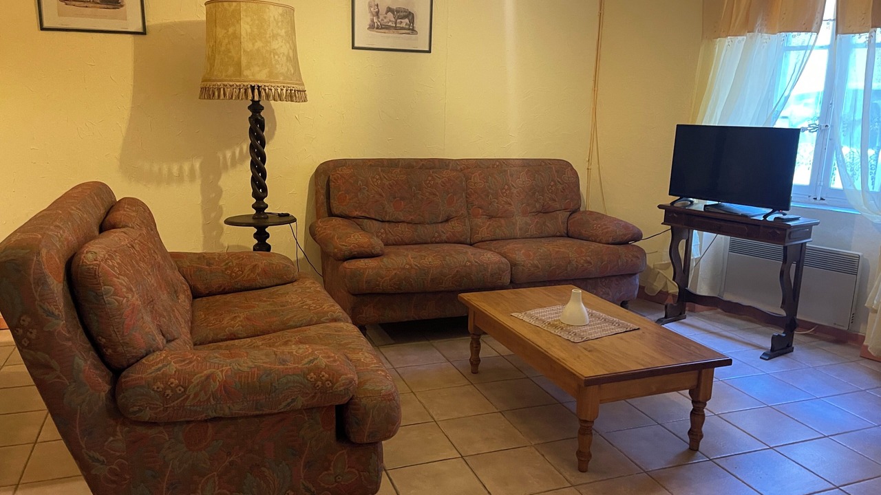 Photo of Livingroom in Moux