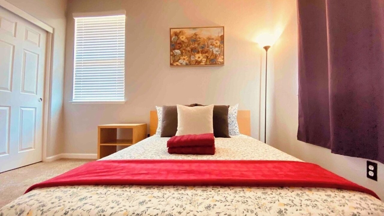 Photo of Bedroom in Tracy