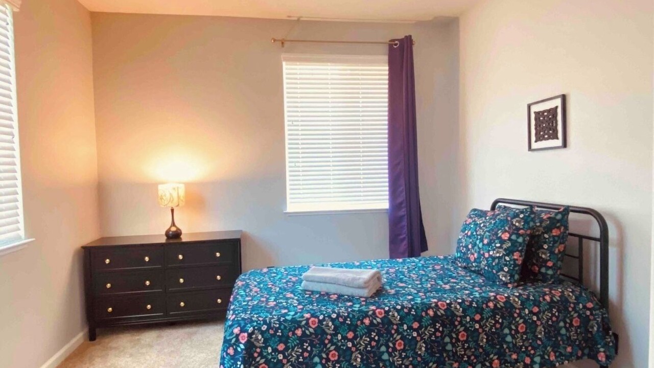 Photo of Bedroom in Tracy