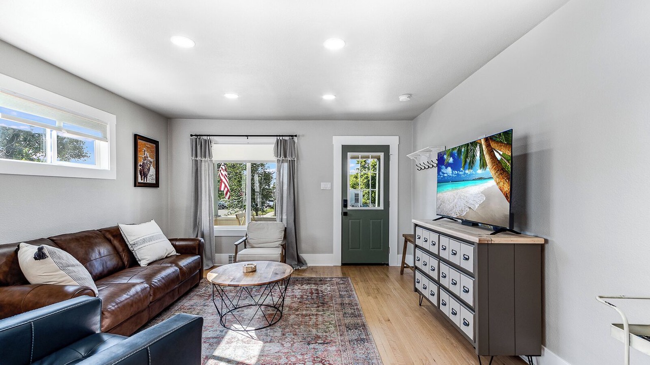 Photo of Livingroom in Cheyenne
