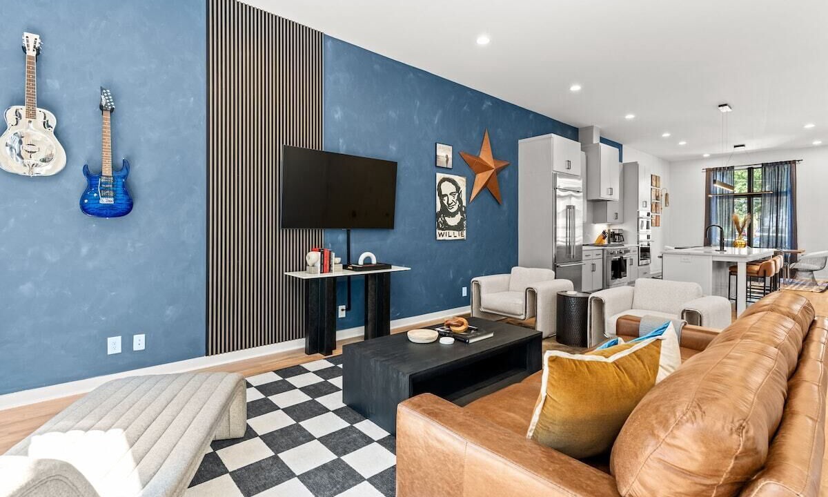 Photo of Livingroom in Midtown