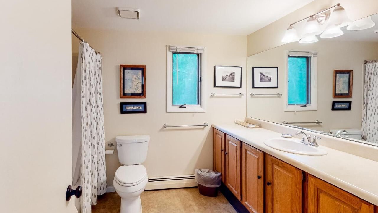 Photo of Bathroom in Empire