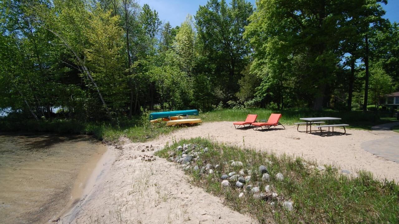 Photo of Outdoor in Empire