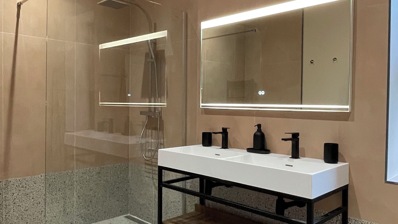 Photo of Bathroom in Montseret
