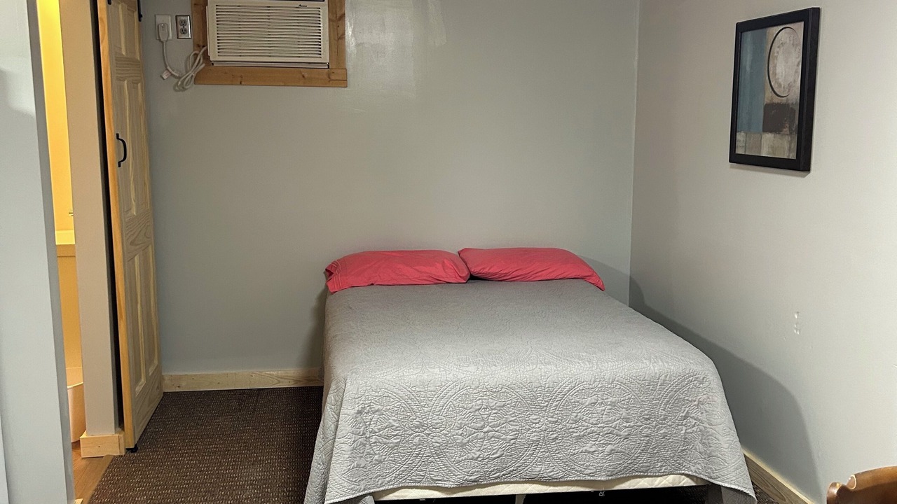 Photo of Bedroom in Redfield