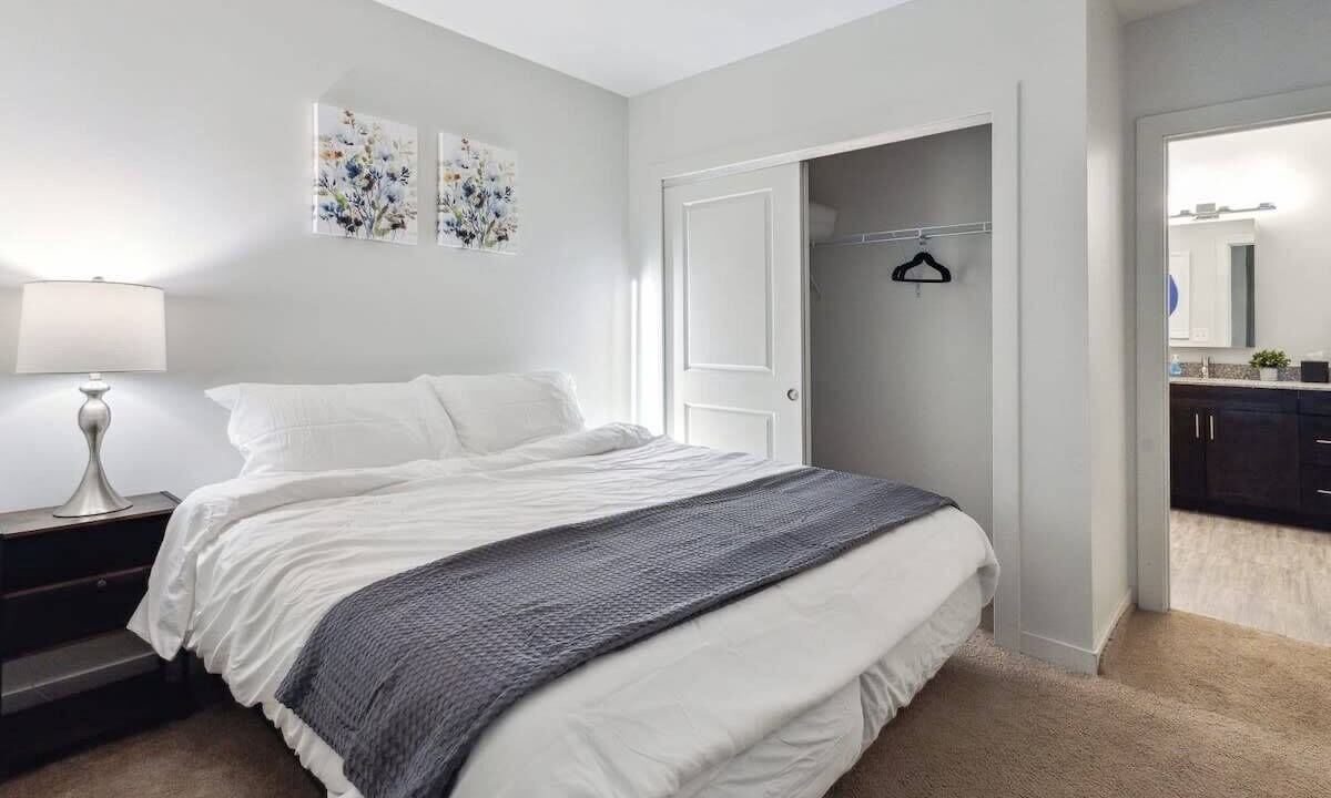 Photo of Bedroom in Downtown Detroit