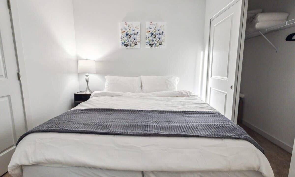Photo of Bedroom in Downtown Detroit