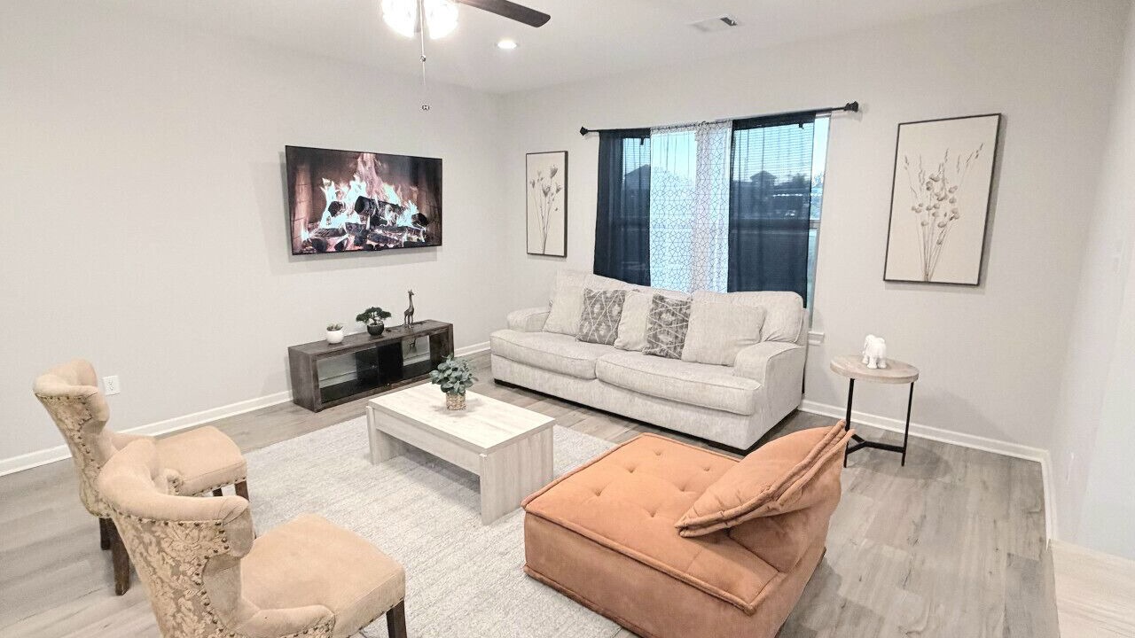 Photo of Livingroom in Highlands - Perkins