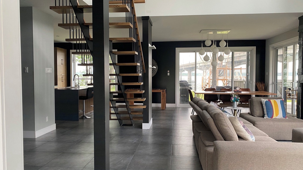 Photo of Livingroom in Saint-Timothee