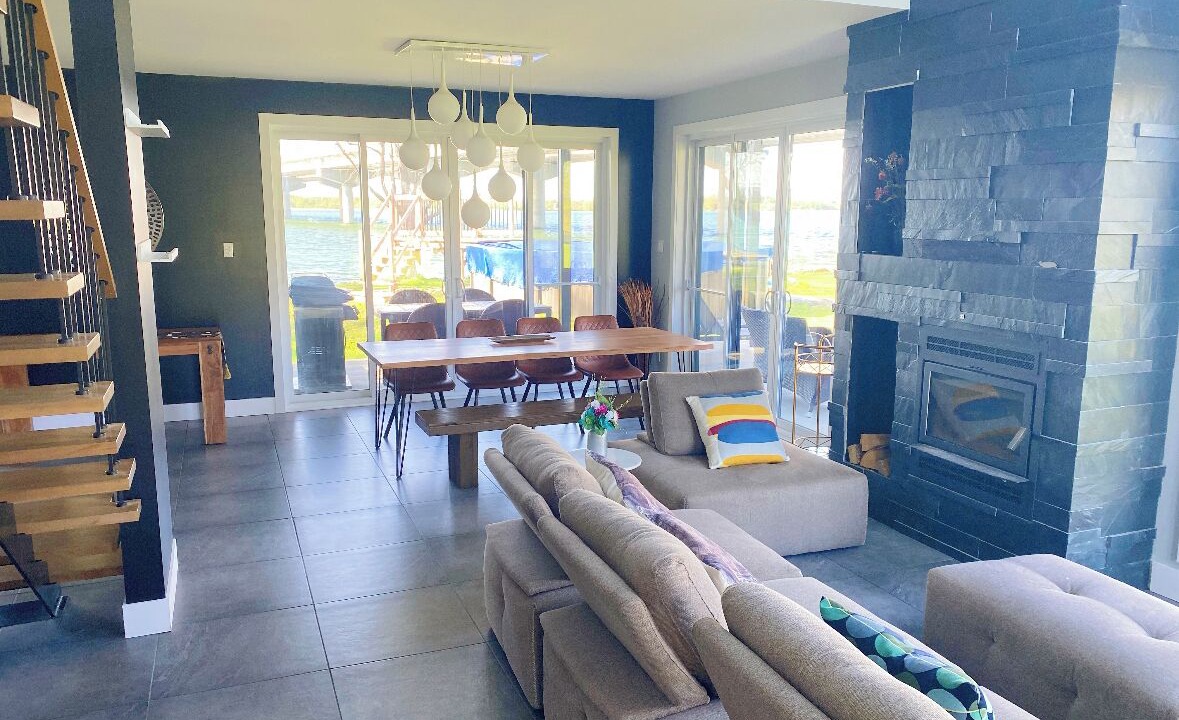 Photo of Livingroom in Saint-Timothee
