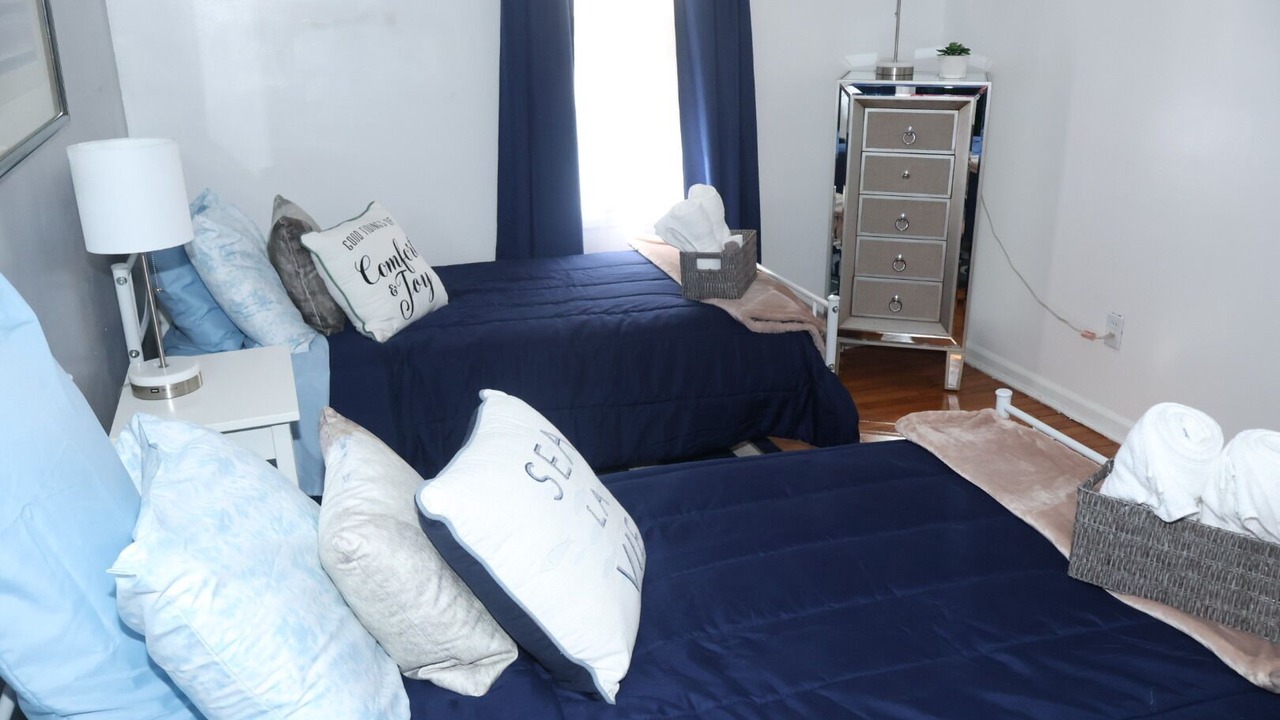 Photo of Bedroom in Detroit