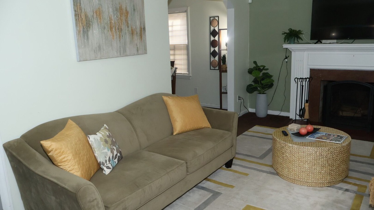 Photo of Livingroom in Detroit