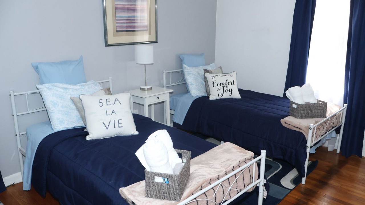 Photo of Bedroom in Detroit