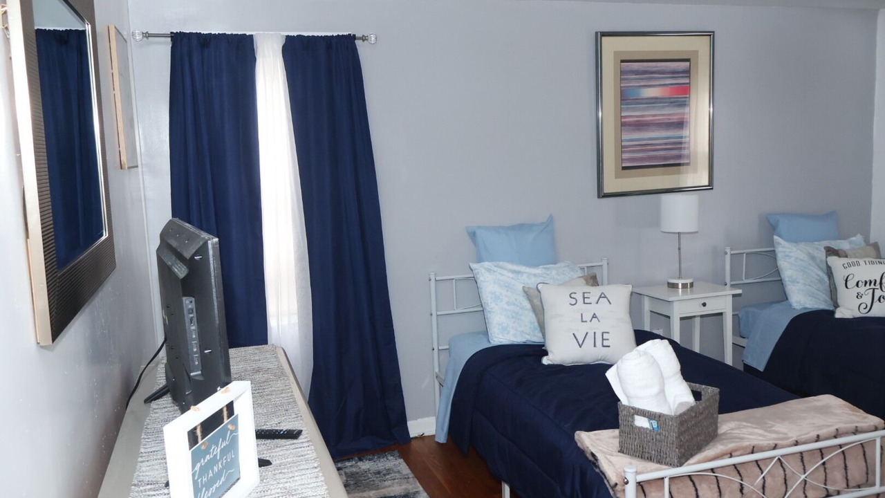 Photo of Bedroom in Detroit