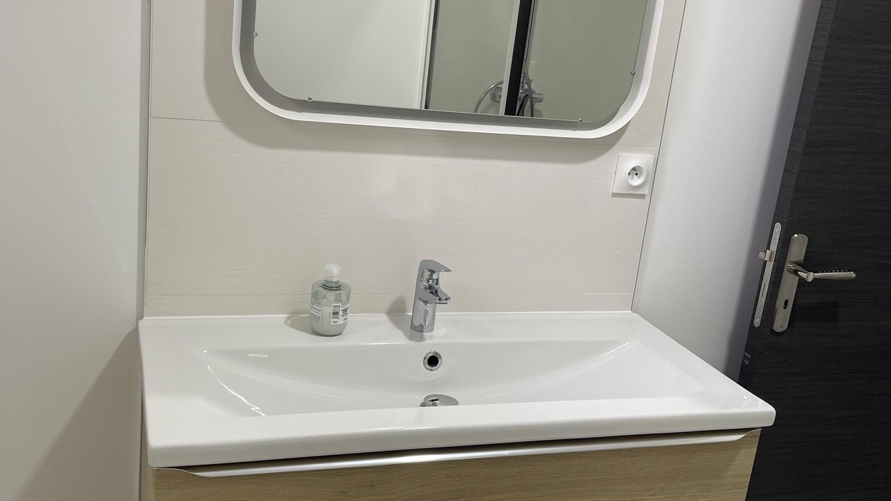 Photo of Bathroom in Joue-les-Tours