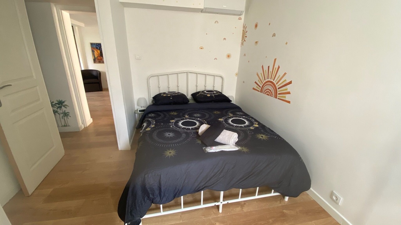 Photo of Bedroom in Bron