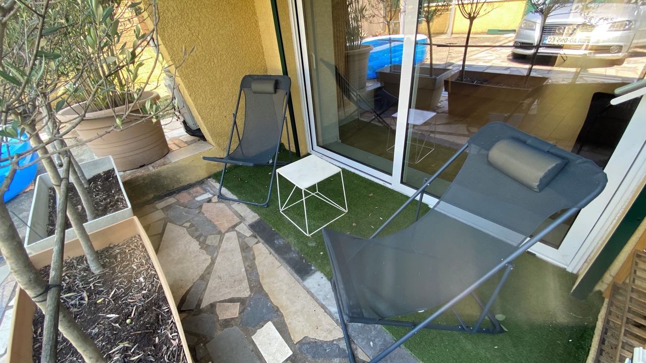 Photo of Outdoor in Bron