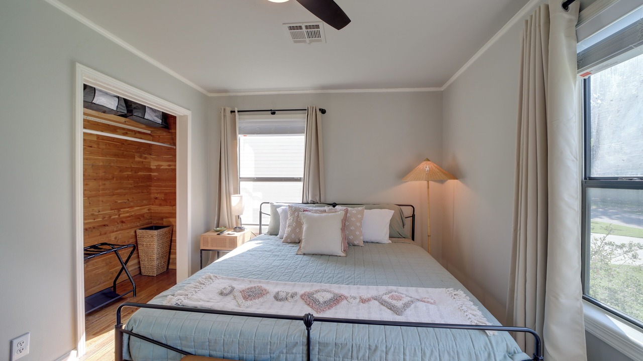 Photo of Bedroom in Tulsa