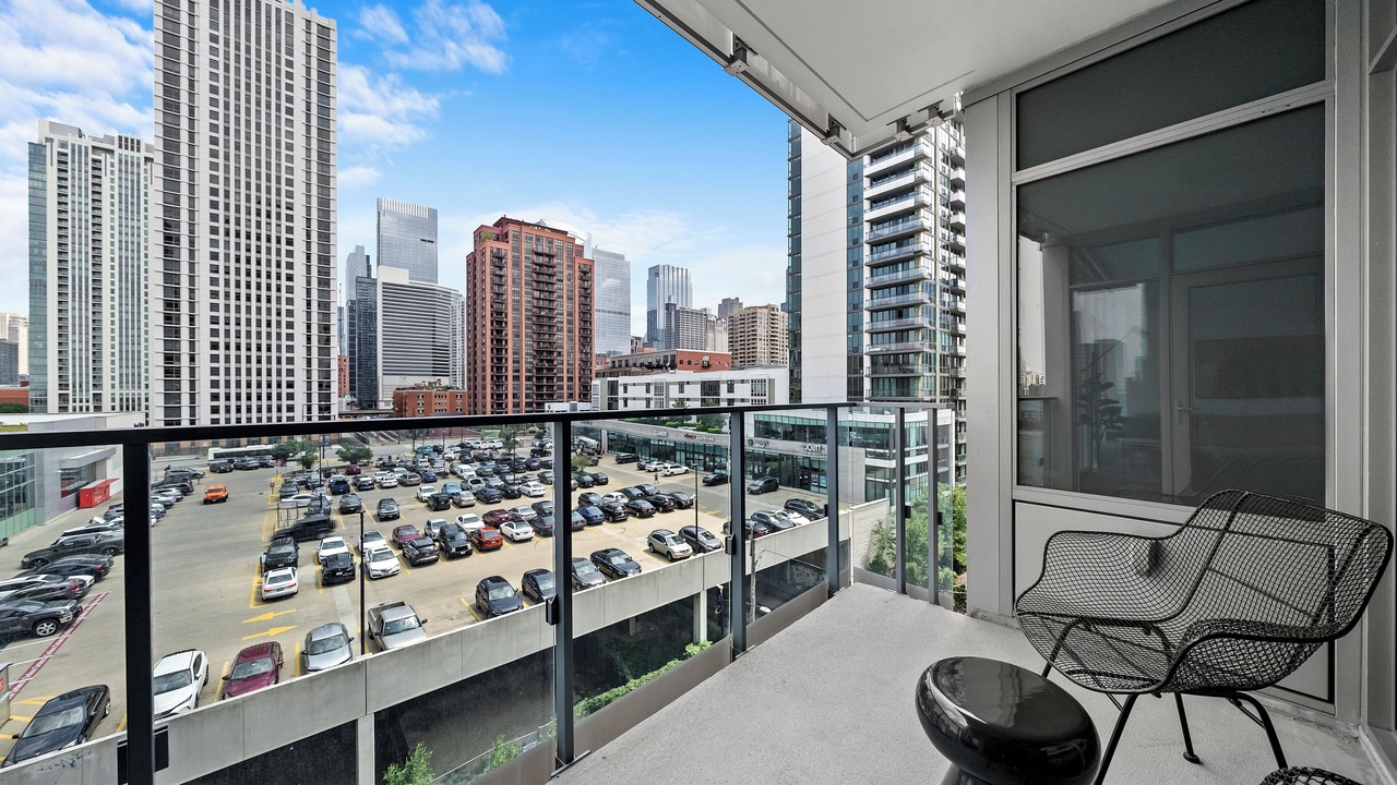 Photo of Outdoor in Downtown Chicago