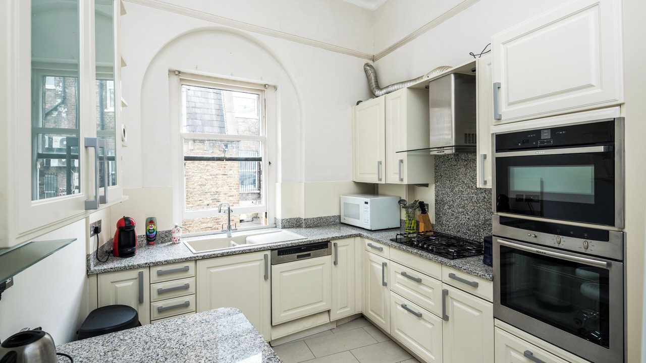 Photo of Kitchen in Courtfield