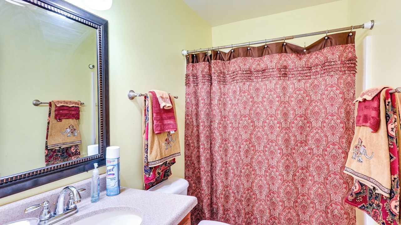 Photo of Bathroom in Ernul